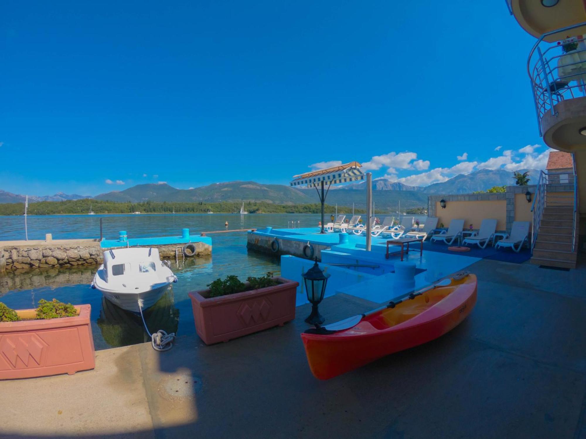 Porto Del Sole Apartments Тиват Экстерьер фото